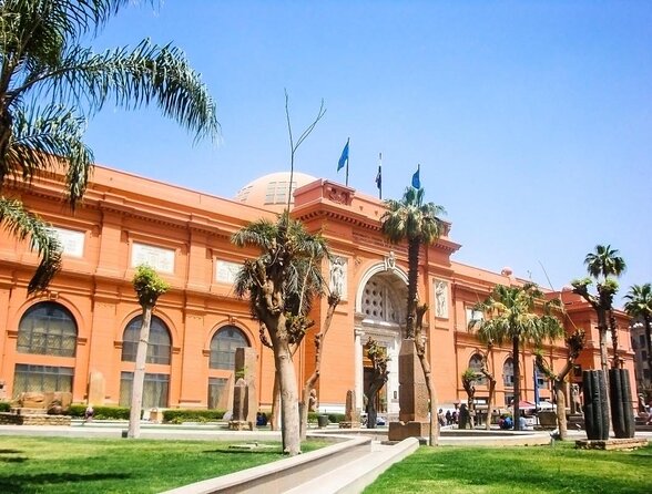 Cairo Luxury Tours to Egyptian Museum,Coptic Cairo & Bazaar - Key Points
