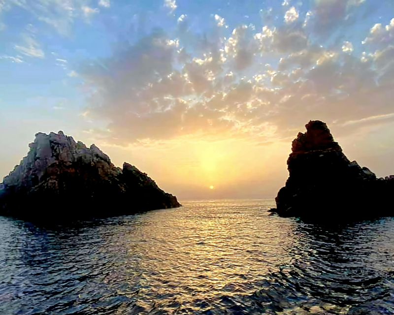 Corsican Evening: Calanques De Piana Sunset Aperitif With Music - Key Points