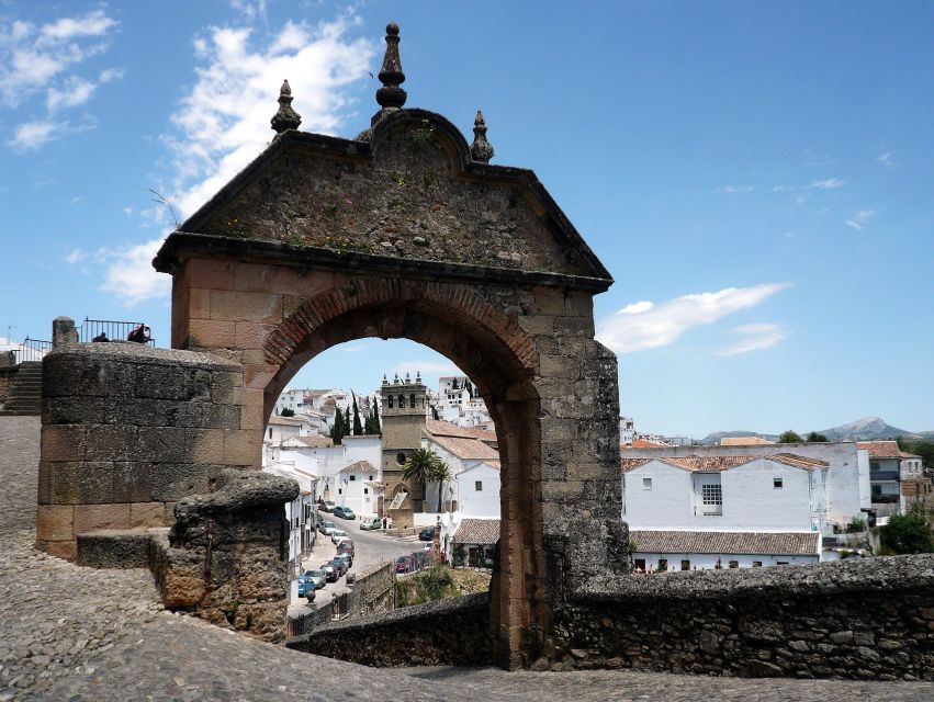 From Malaga: Ronda Private Guided Day Trip & Bullring Entry