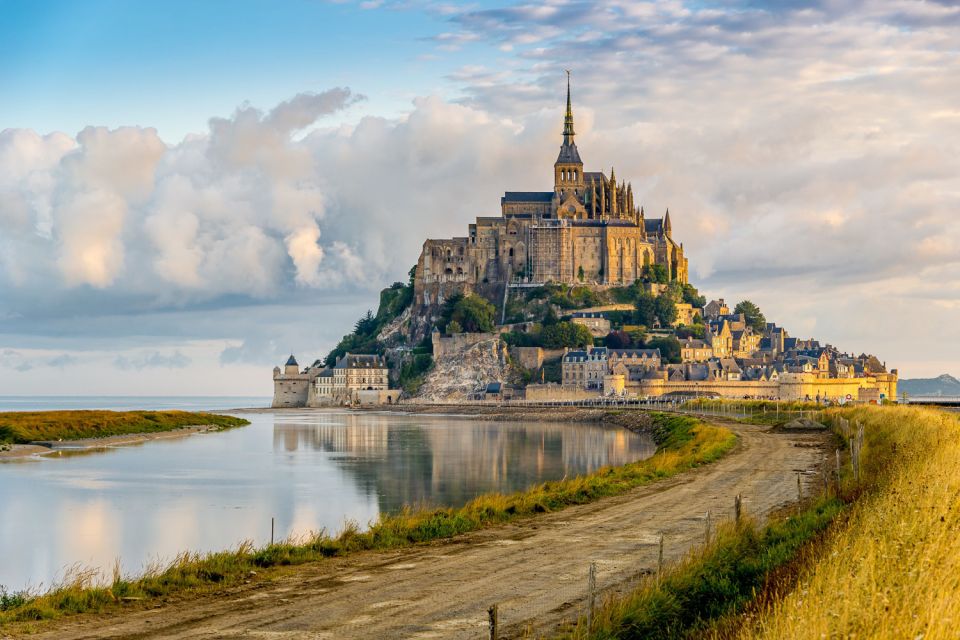 From Paris: Full-Day Mont Saint-Michel Guided Tour - Key Points
