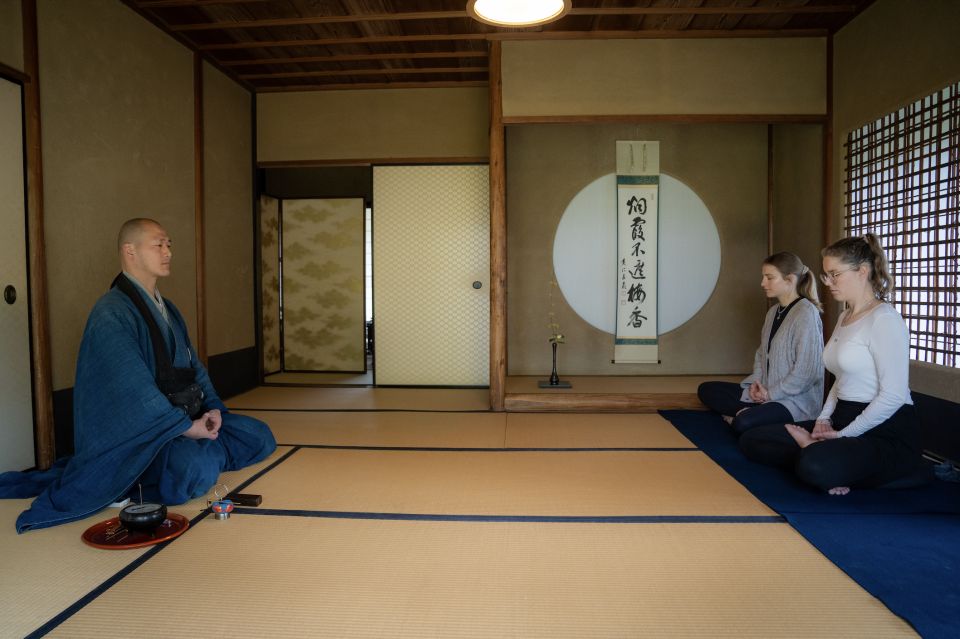 Kyoto: Zen Meditation at a Private Temple With a Monk - Key Points