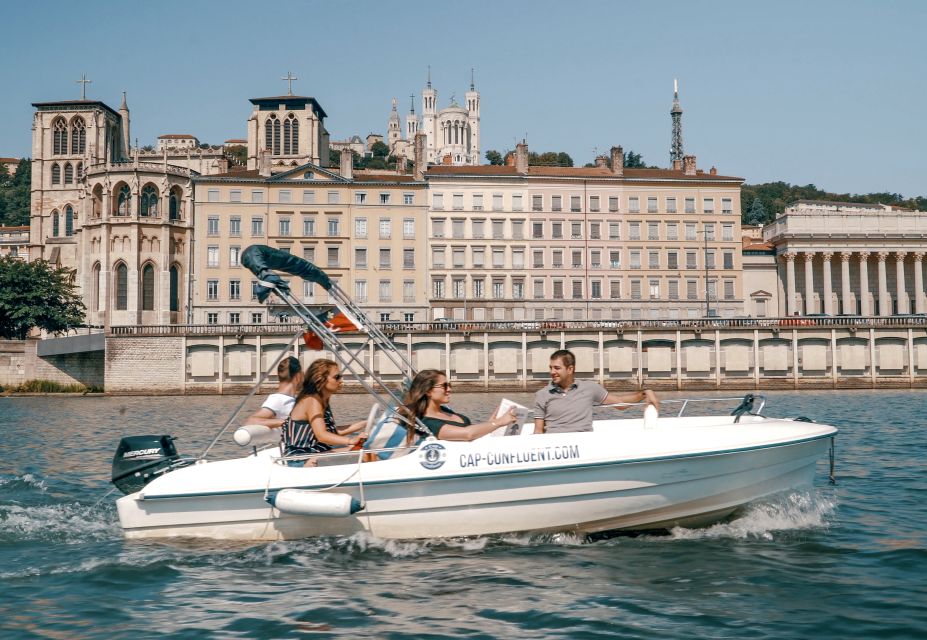 Lyon: Electric Boat Rental Without a License - Key Points
