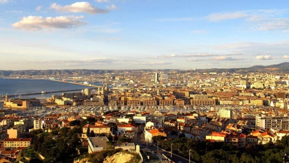 Marseille: Vieux-Port & Panier Walking Tour - Key Points