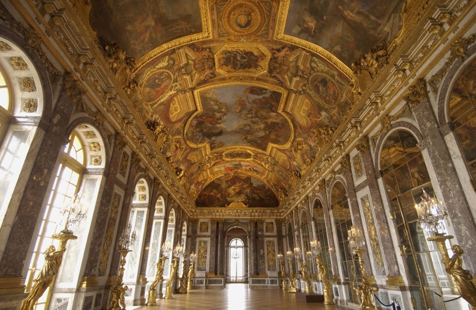 Paris: Palace of Versailles Tour With Skip-The-Line Ticket - Key Points