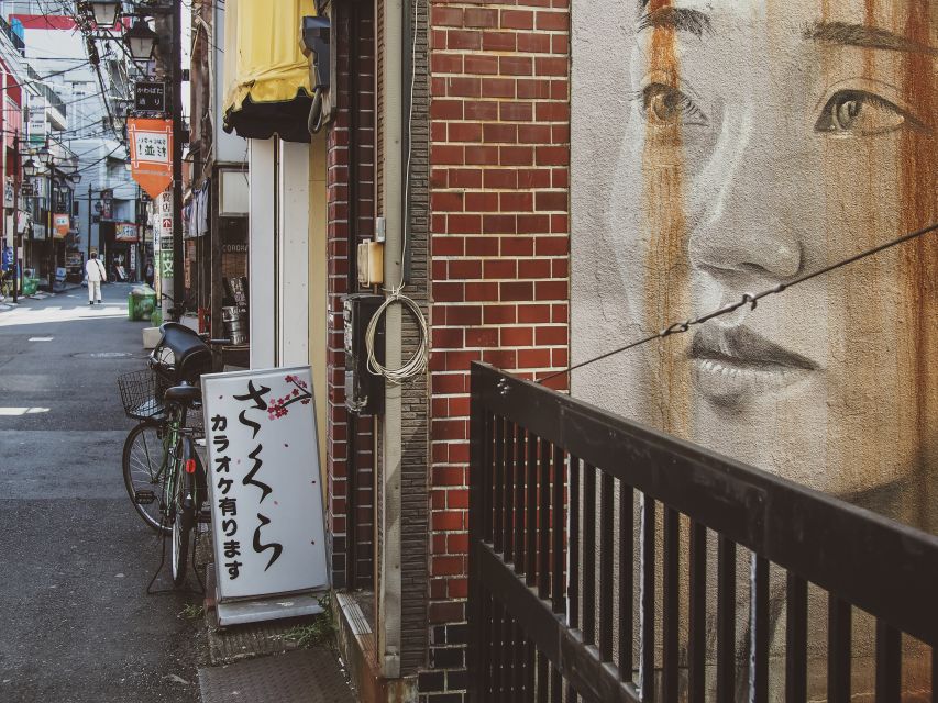 Tokyo: Private West Side Vintage Road Bike Tour - Key Points