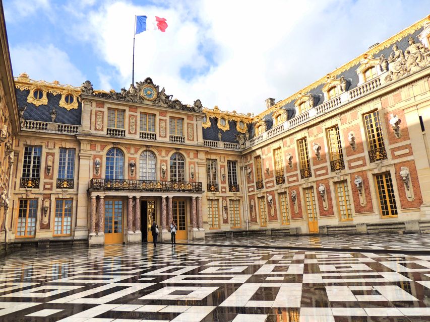 Versailles: Skip-The-Line Guided Palace Tour W/ Gardens - Key Points