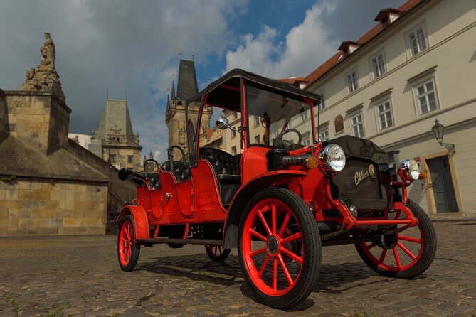 1 Hour Old Timer Convertible Prague Sightseeing Tour - Tour Overview