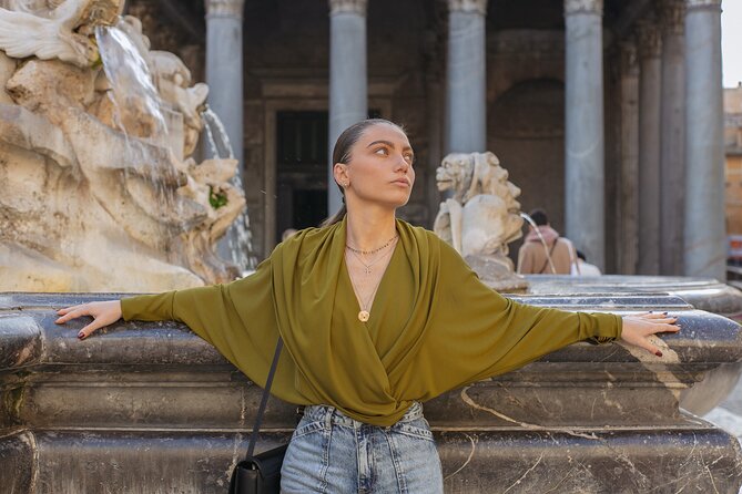 1-Hour Private Photoshoot in Rome