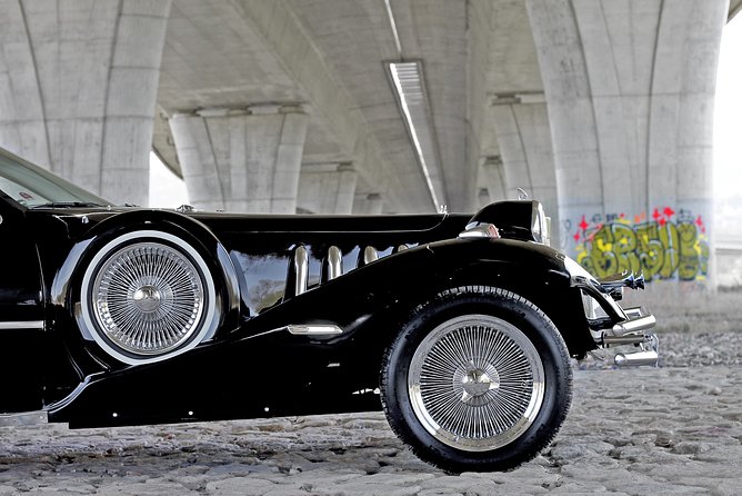 1 Hour Ride in Vintage Limousine - Experience Overview