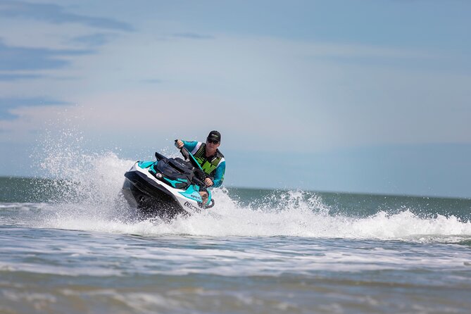 1-Hour Thunderball Shipwreck Jet Skiing in Darwin