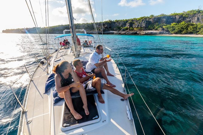100% Private Snorkel & Sail Charter (Cruisefriendly)