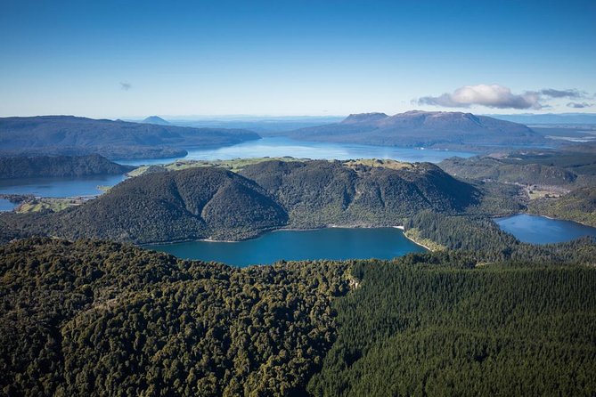 15-Minute Crater Lakes Flight by Floatplane From Rotorua