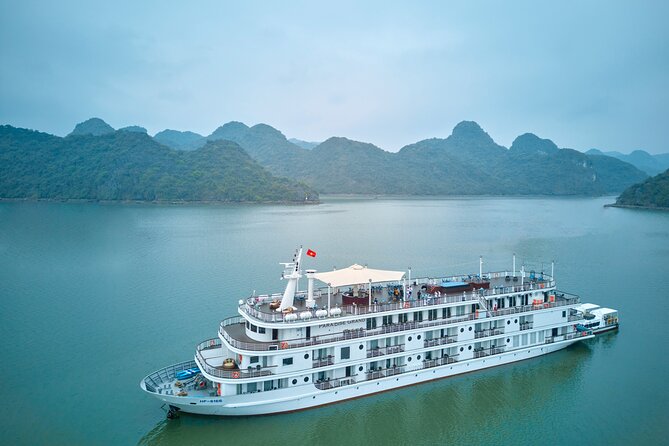 2-Day on 5-star Cruise, Lan Ha Bay | Kayak, Cycling, Live Music