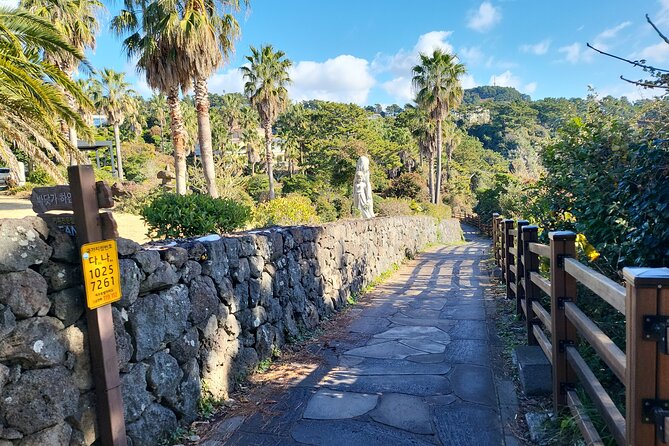 2 Day Private Pictures of Nature Tour Very Experience Taxi Tour - Tour Overview and Details