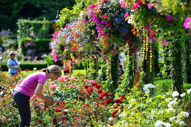 2-Day Victoria & Butchart Gardens Tour With Overnight at the Inn at Laurel Point - Tour Overview
