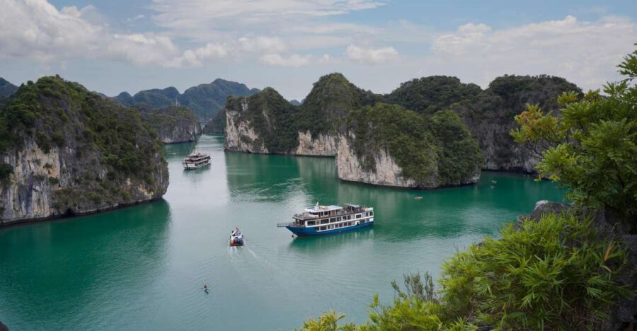 2 Days/1 Night Tour With Halong La Pandora Boutique Cruise