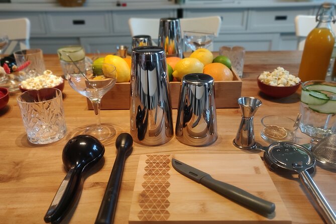 2 Hours Cocktail Workshop in Amsterdam - Workshop Overview