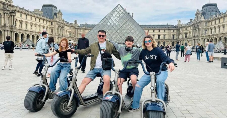 2H VIP Paris - Private City Highlights Fat Tire Tour