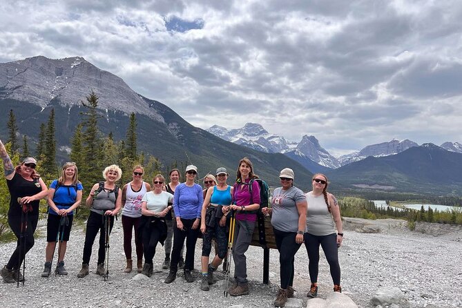 3 Hour Guided Hike and Historical in Grotto Canyon