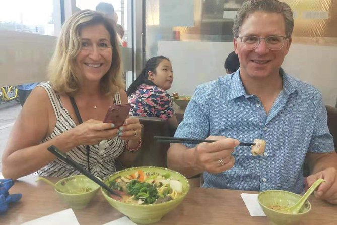 3-Hour Private Night Tour: Beijing Foodie Experience - Tour Overview
