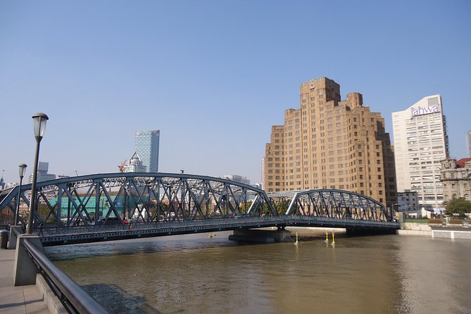 3-Hour Private Tour to Jewish Ghetto and Shanghai Bund - Key Features
