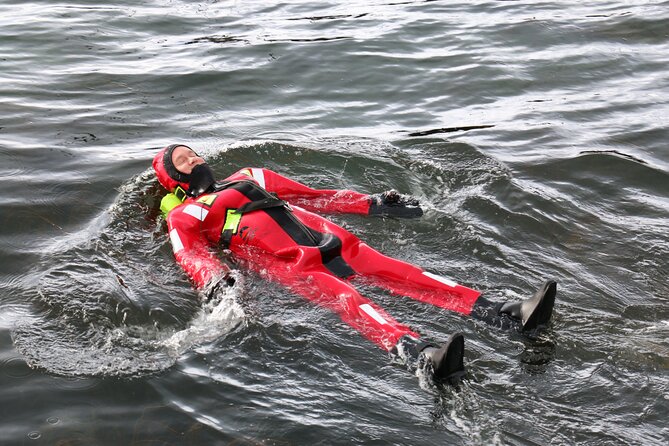3-Hour Shared Arctic Morning Floating Experience in Norway
