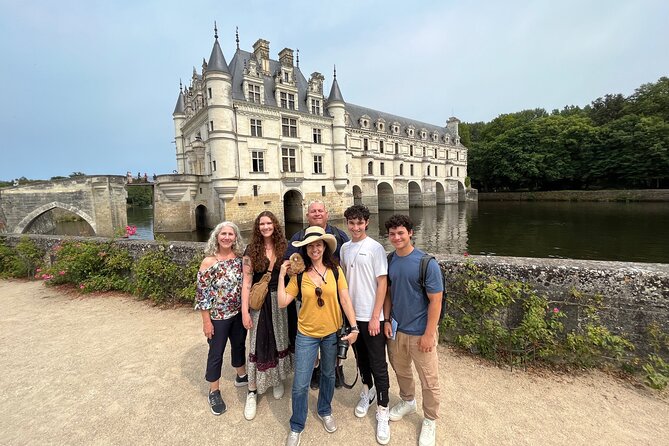 3 Loire Valley Castles and Wine Tasting Private Guided Tour - Tour Overview