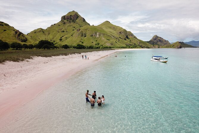 4 Best Cruises And Boat Tours In East Nusa Tenggara