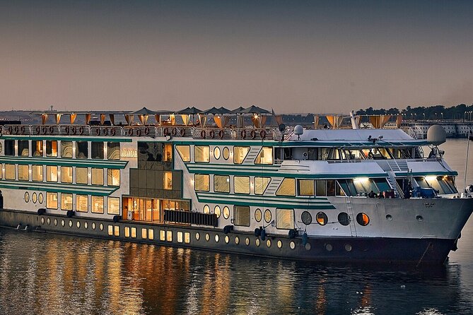 4 Days Nile Cruise From Aswan to Luxor 5*