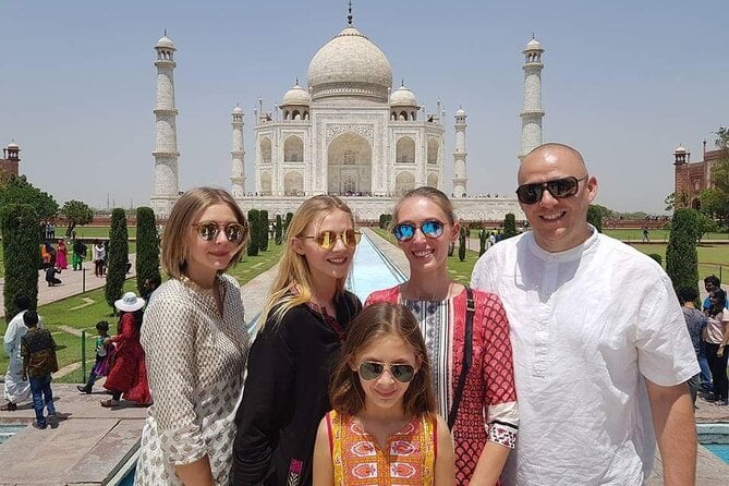 4-Days Private Golden Triangle Tour India – Delhi Agra Jaipur Tour