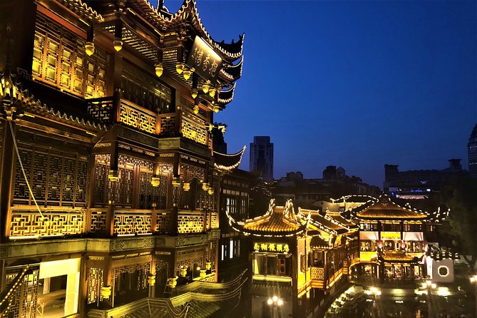 4 or 6 Hours Private Customized Shanghai City Night Tour (or Layover)