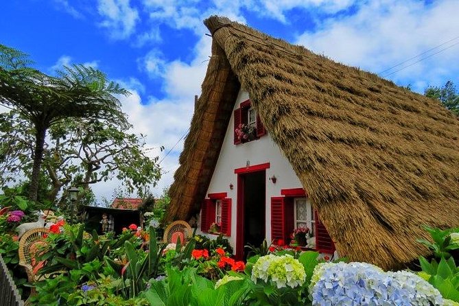 4×4 Full-Day Tour to Explore Portugals Scents and Flavors