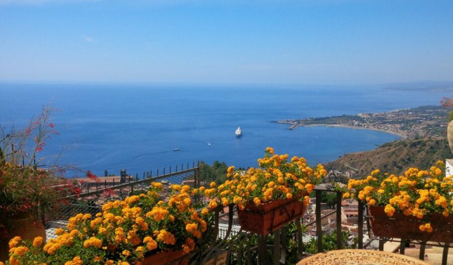 5 Hours Private Tour of Taormina From Messina