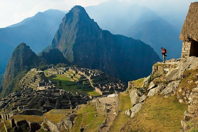 6 Day Best of Peru: Cusco, Machu Picchu and Lake Titicaca Tour - Itinerary Highlights