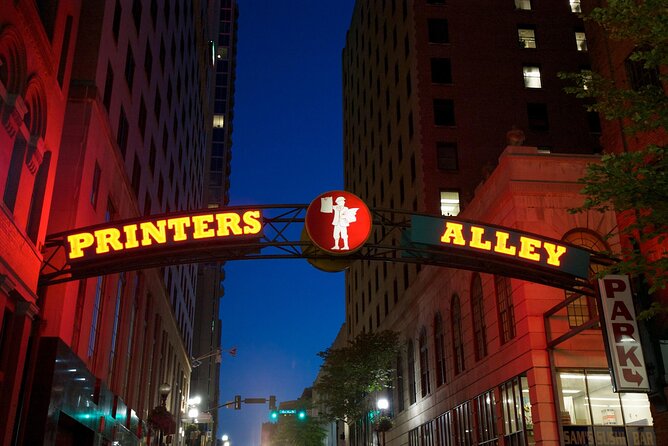 90-Minute Legends of Music City Guided Historical Walking Tour