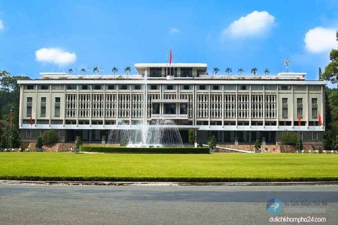 Adventure Cu Chi & Highlight Ho Chi Minh City Full Day Tour