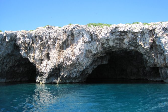 Adventurous Blue and Green Cave Group Tour