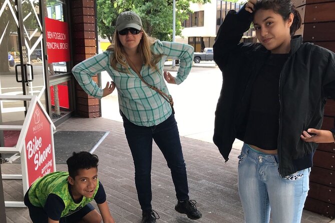 Adventurous Scavenger Hunt in Chicago by Zombie Scavengers
