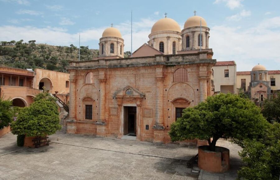 Agia Triada,Stavros,Venizelos Graves, Day Tour