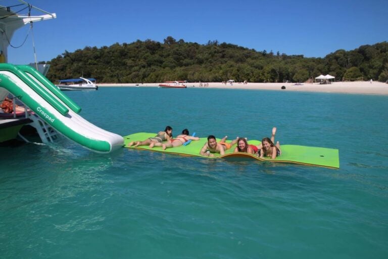 Airlie Beach: Great Barrier Reef & Whitehaven Beach Tour