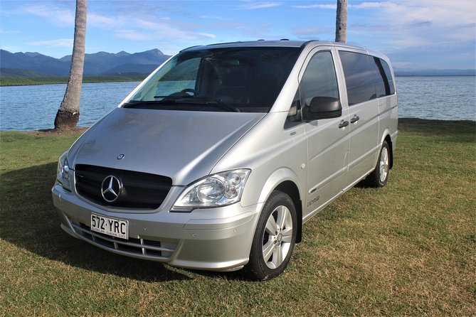 Airport Transfers Between Cairns Airport and Port Douglas