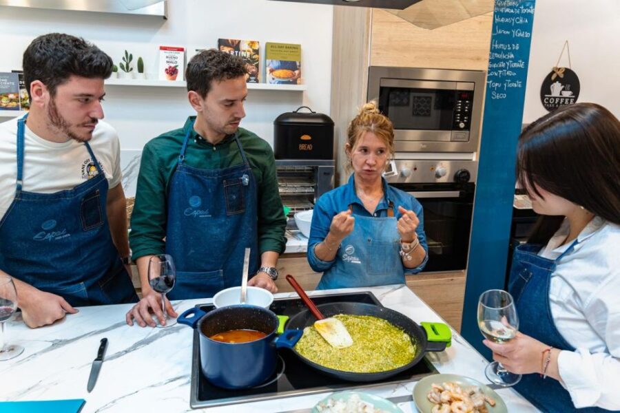 Alcudia: Authentic Paella and Sangria Workshop