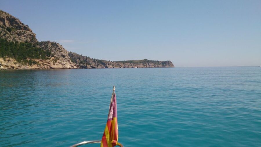 Alcudia: Sunset Boat Trip With Drinks, SUP & Snorkel