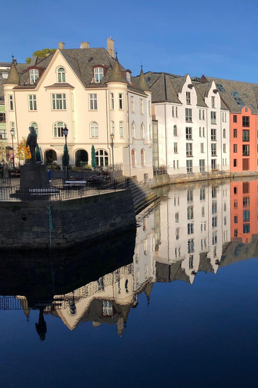 Ålesund: Kingdom of the Trolls, Trollstigen & TrollWall Trip