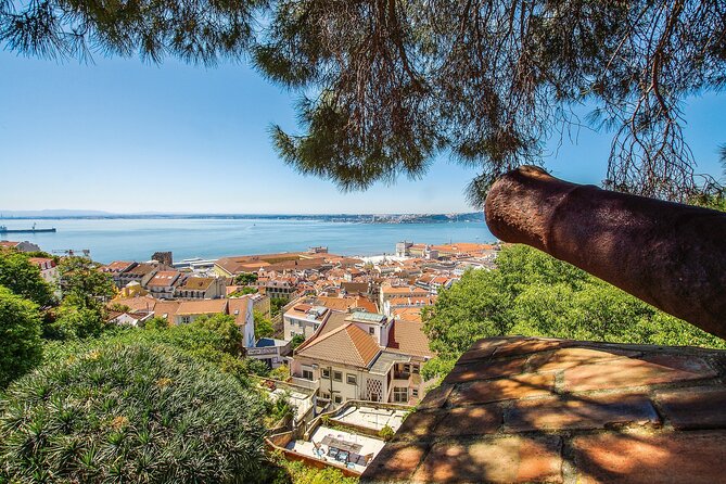 Alfama and the Castle of Saint George Skip the Line Tour - Tour Overview