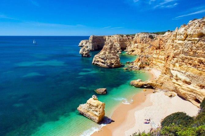 Algarve Landscapes & Winery - Exploring Algarves Coastal Landscapes