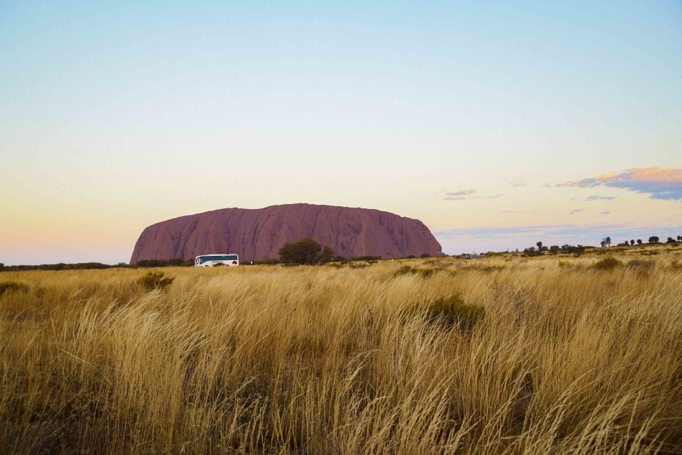 Alice Springs: Coach Transfer to Ayers Rock Resort - Overview of Coach Transfer