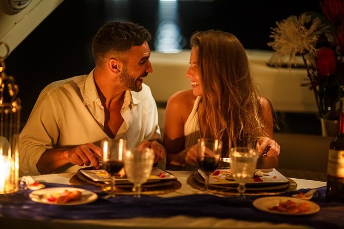 All Inclusive Tulum: Romantic Dinner in 34 Catamaran Aventura - Overview and Experience