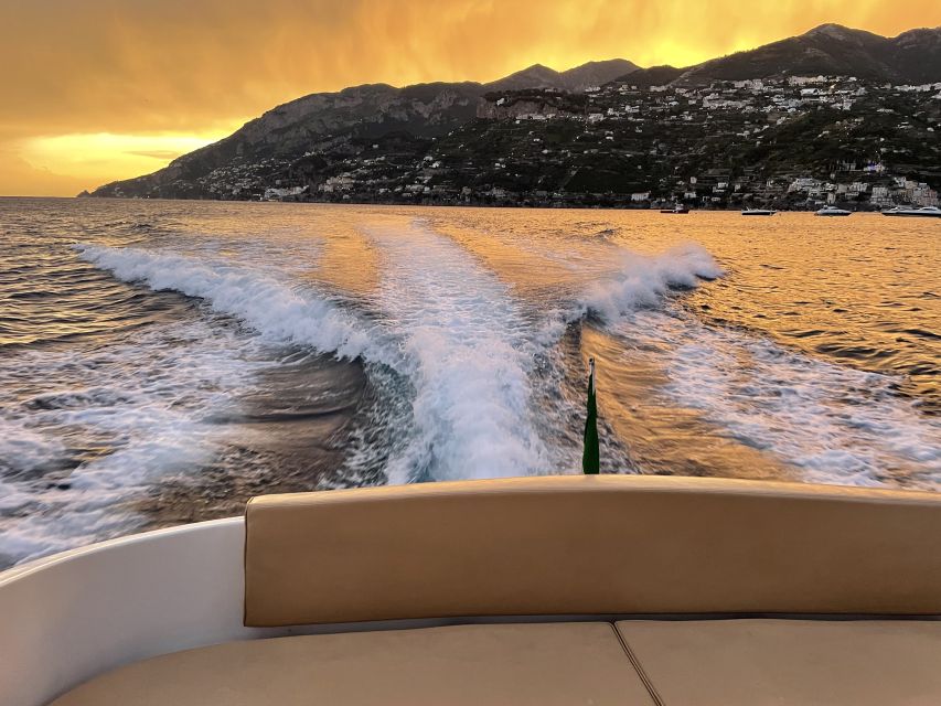 Amalfi Coast: Scenic Boat Private Tour With Aperitif