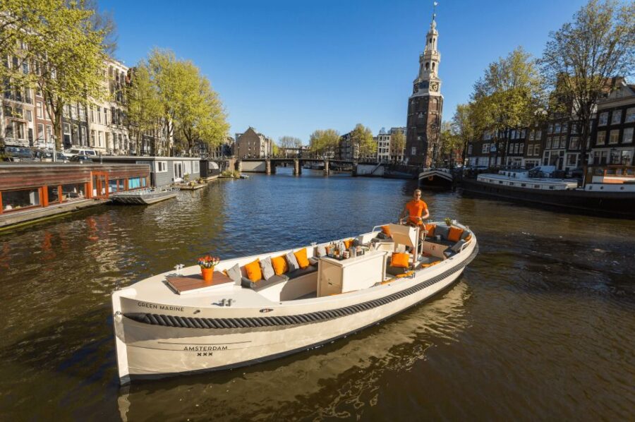 Amsterdam: Canal Cruise in German With Unlimited Drinks - Tour Overview and Details